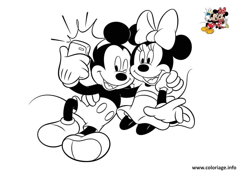 Coloriage Selfie Disney Mickey Et Minnie