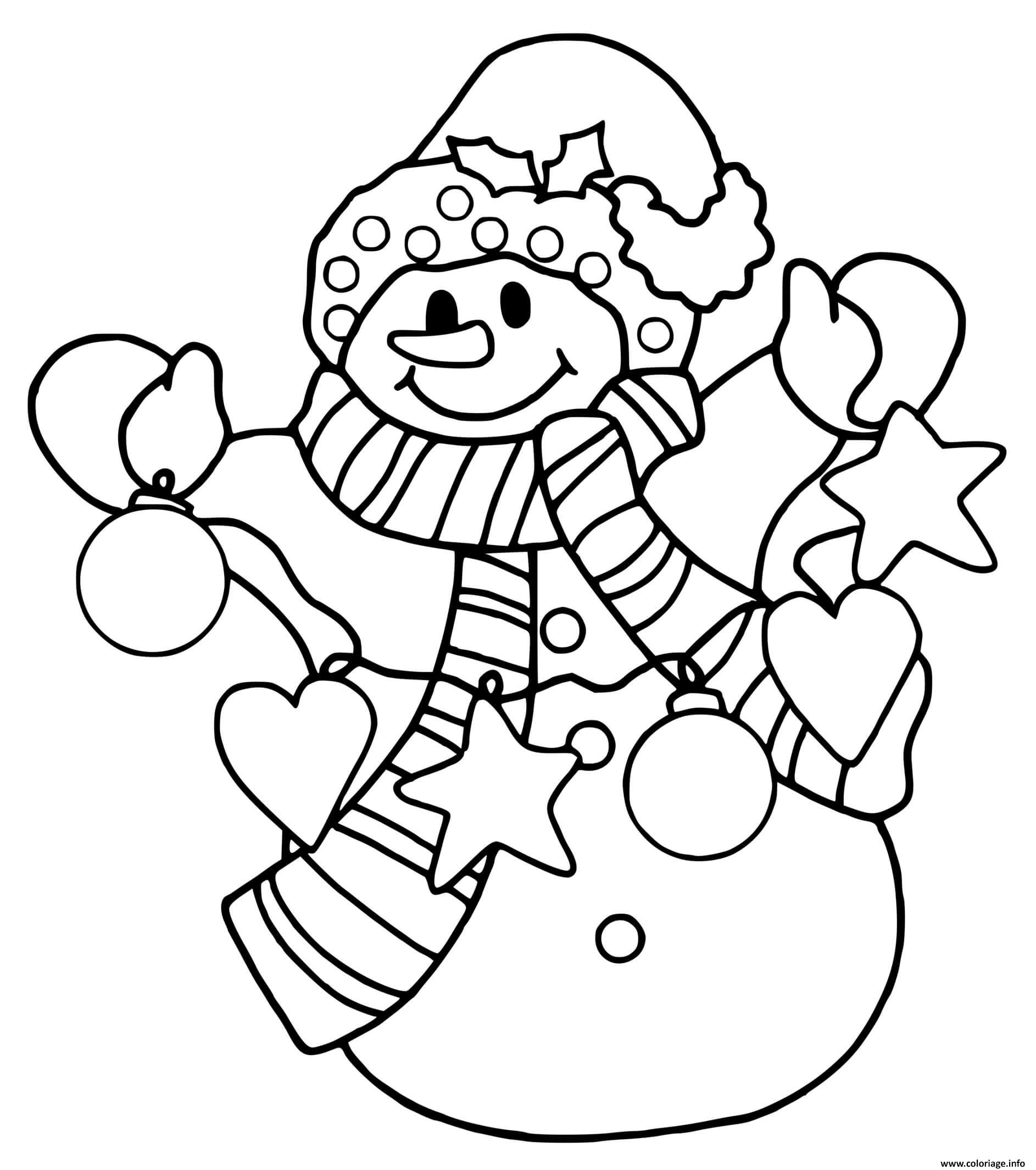 Coloriage joyeux bonhomme de neige avec des decorations de noel - JeColorie.com