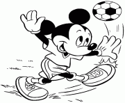 Mickey joue au football dessin à colorier