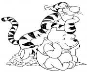 Coloriage tigre fou Tigger Too joue avec Winnie dessin