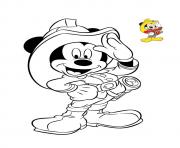 Coloriage Mickey avec un ours affectueux dessin