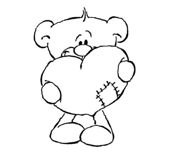 Coloriage Deux cœurs entrelacés dans une couronne - Amour coeur à imprimer