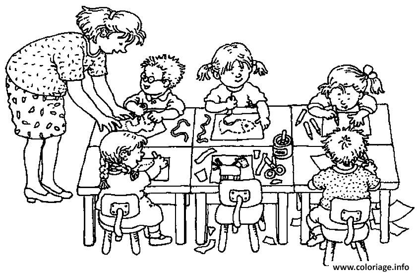 Coloriage Classe D Ecole Maternelle dessin