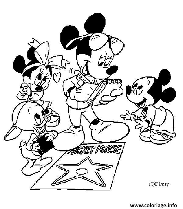 Dessin Mickey avec ses enfants Coloriage Gratuit à Imprimer