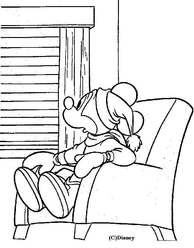 Coloriage Mickey assis dans un fauteuil - Disney à imprimer